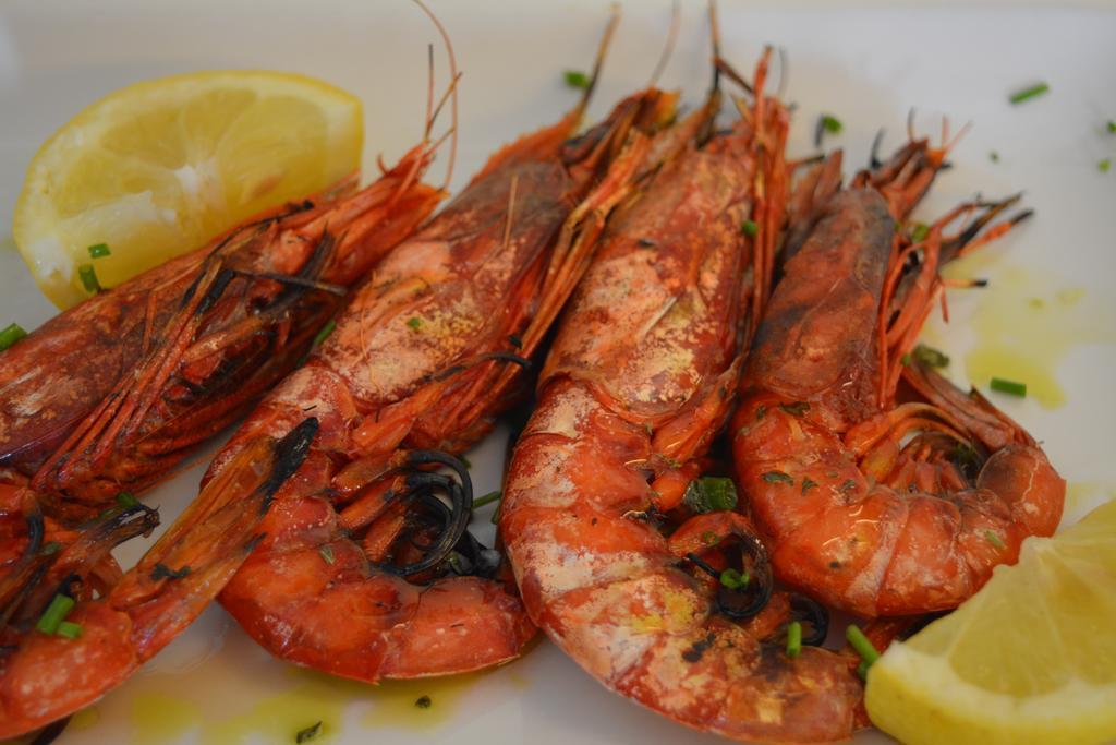 Hotel Ristorante Mediterraneo Faro Сан Вито ло Капо Екстериор снимка