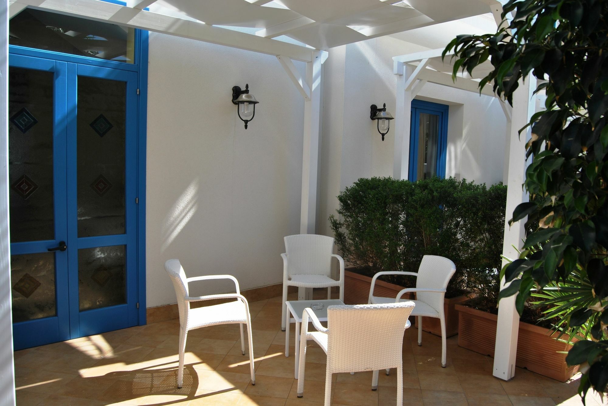 Hotel Ristorante Mediterraneo Faro Сан Вито ло Капо Екстериор снимка